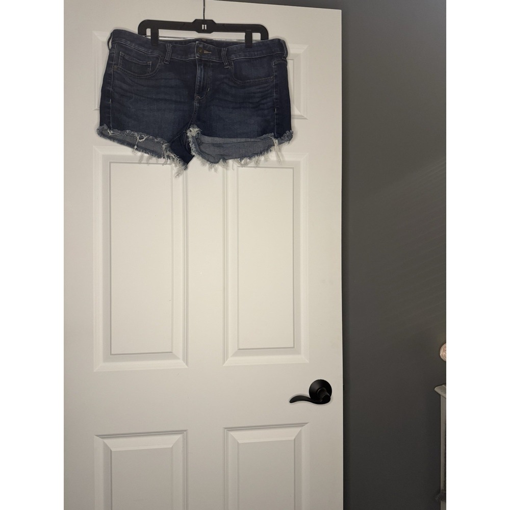 Express Shortie Low Rise Raw Hem Denim Jean Shorts Size 14 Blue